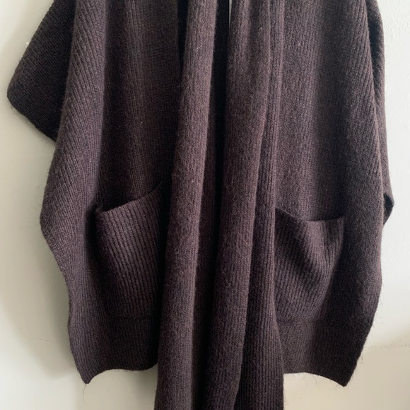 NWT Zara Poncho - Picture 2 of 5